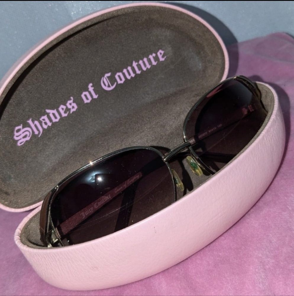 Juicy Couture Black Oversized Sunglasses with Dark Lenses